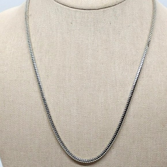 Vintage Diamond Cut Snake Chain Sterling Silver Women or Men Necklace - Picture 3 of 5